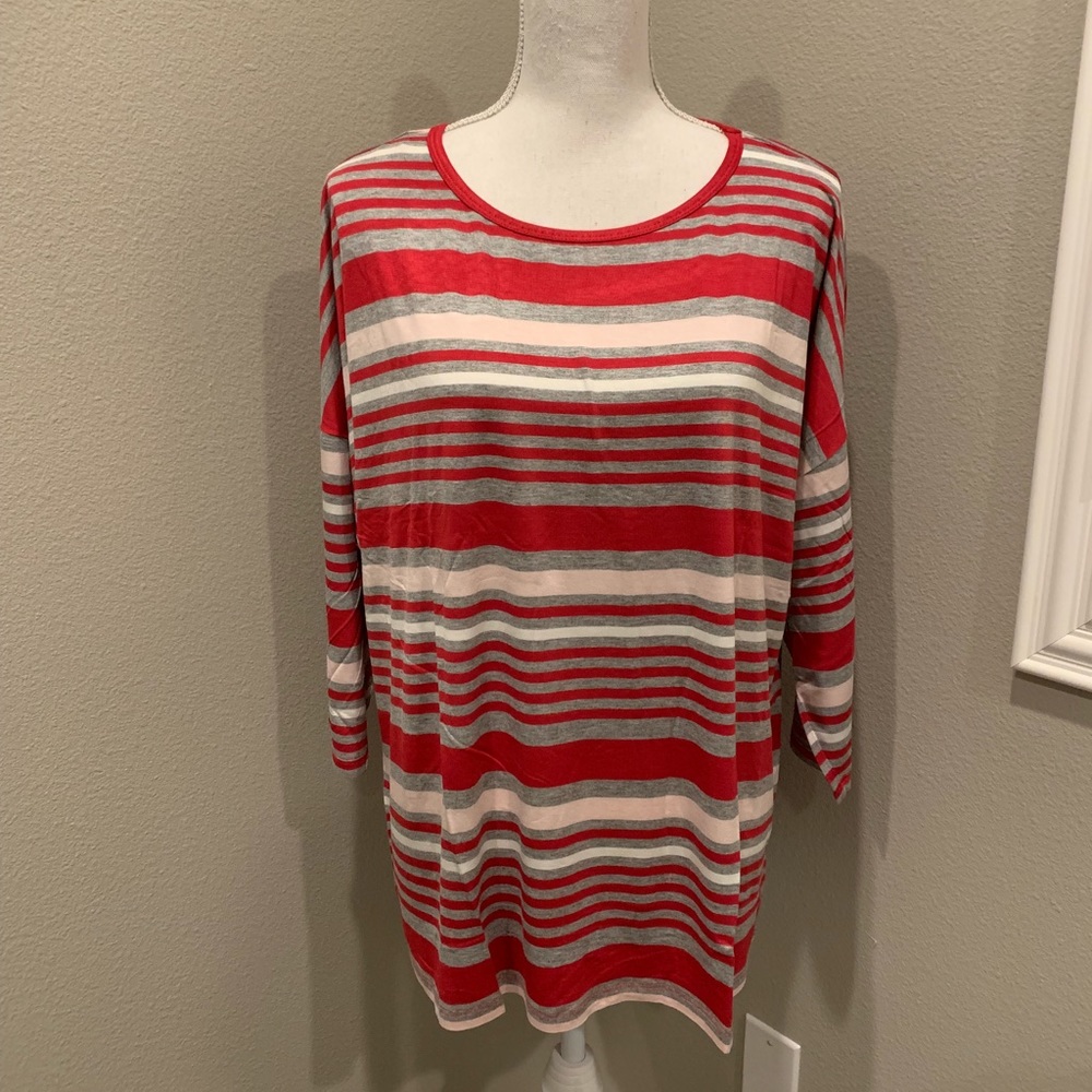 🌸 Price Drop!! 🌸Dress Barn Sunday 3/4 Sleeve Top
